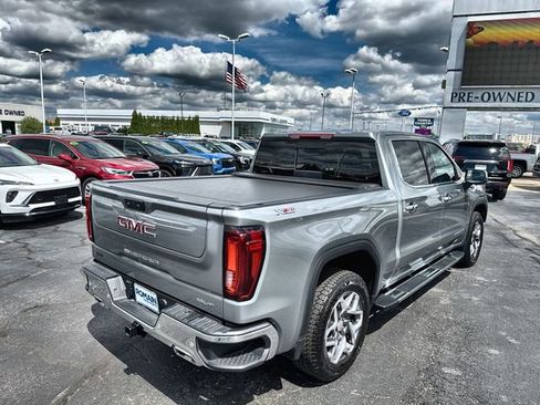 Used 2023 GMC Sierra 1500 SLT w/ SLT Premium Plus Package AWD/4WD image 5