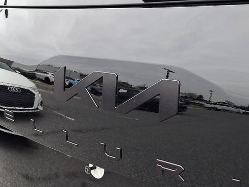 Used 2025 Kia Telluride EX X-Line image 30