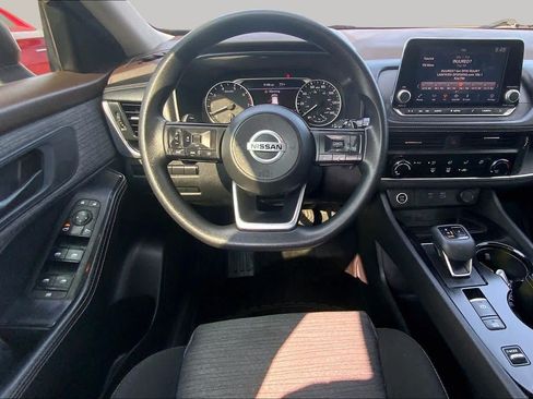 Used 2021 Nissan Rogue S FWD image 6