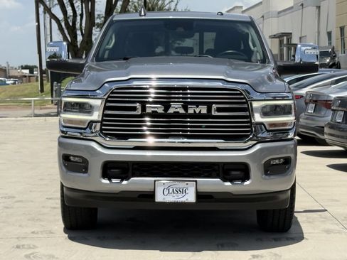 Used 2024 RAM 2500 Laramie w/ Safety Group AWD/4WD image 9