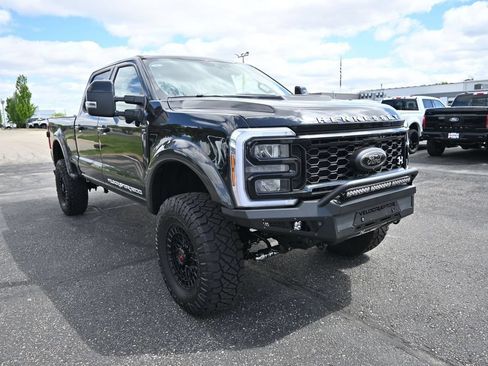 New 2026 Ford F250 Lariat w/ Black Appearance Package AWD/4WD image 7