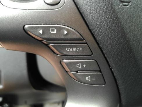Used 2024 Nissan Murano SV w/ SV Midnight Edition Package FWD image 37