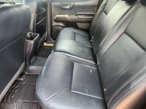 Used 2021 Toyota Tacoma Limited w/ Nightshade Package AWD/4WD image 23