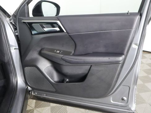 Used 2023 Mitsubishi Outlander SE Black Edition image 25