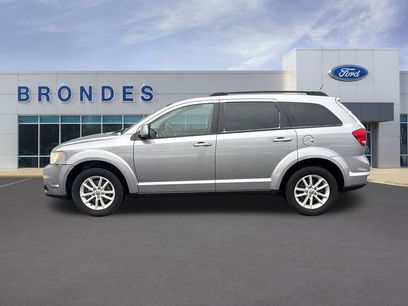 Used 2016 Dodge Journey SXT w/ Comfort/Convenience Group