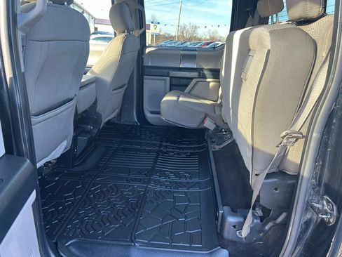 Used 2018 Ford F150 XLT w/ Equipment Group 302A Luxury image 22