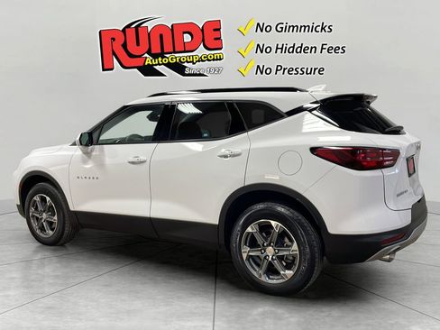 Used 2024 Chevrolet Blazer LT w/ Convenience Package image 3