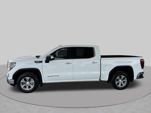 Used 2024 GMC Sierra 1500 SLT RWD image 6