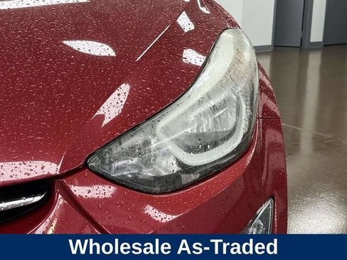 Used 2015 Hyundai Elantra SE w/ Option Group 02 FWD image 9