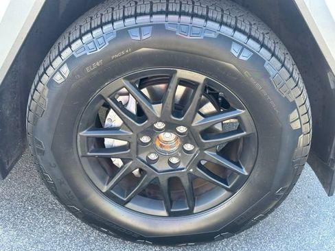 Used 2024 Tesla Cybertruck Cyberbeast AWD/4WD image 14