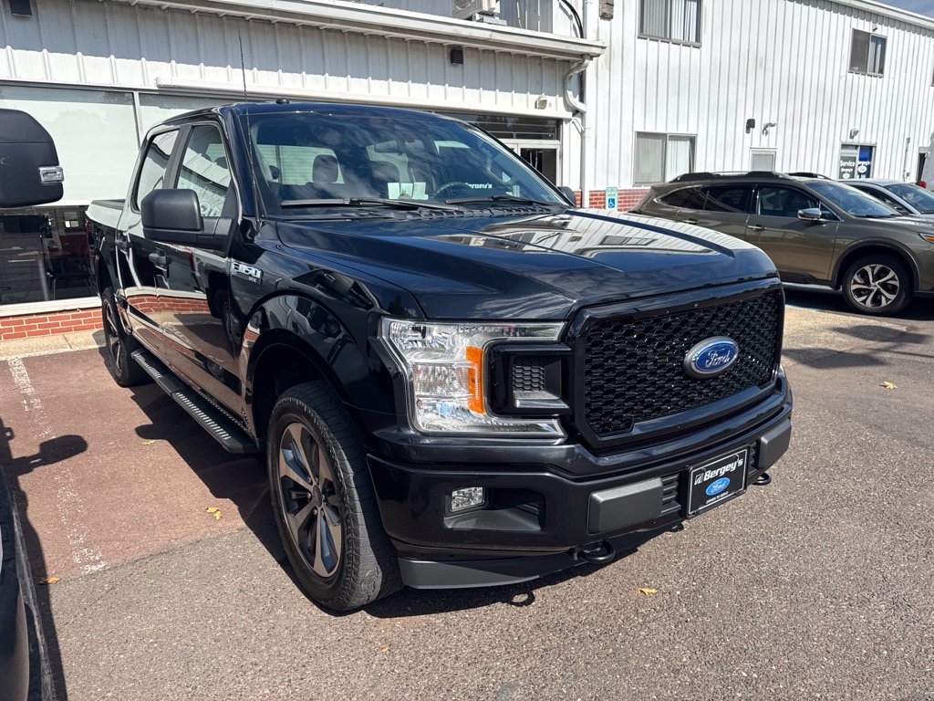 Used 2019 Ford F150 XL w/ Equipment Group 101A Mid AWD/4WD image 3