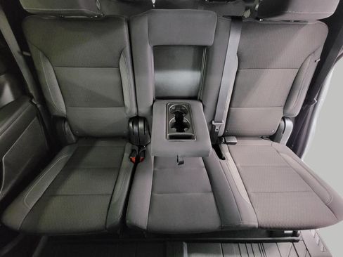 Certified 2024 Chevrolet Tahoe LS image 24