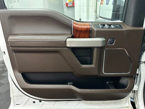 Used 2020 Ford F150 King Ranch w/ Equipment Group 601A Luxury AWD/4WD image 18