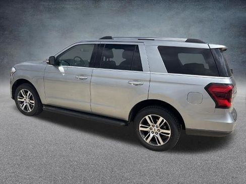 Certified 2024 Ford Expedition Limited image 2