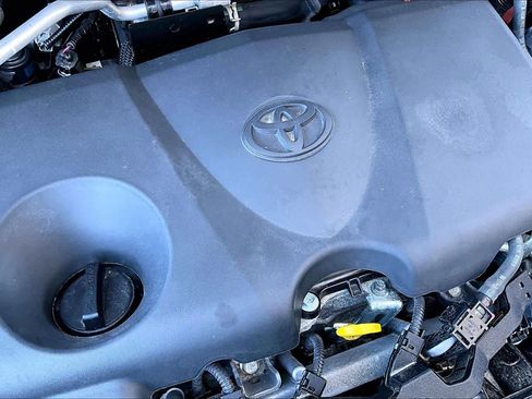 Used 2023 Toyota RAV4 XSE w/ Premium Package AWD/4WD image 31