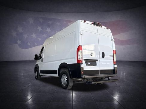 Used 2024 RAM ProMaster 1500 w/ Convenience Group FWD image 3