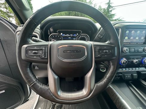 Used 2020 GMC Sierra 1500 Denali w/ Technology Package image 12