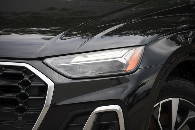 Certified 2023 Audi Q5 2.0T Premium w/ Convenience Package AWD/4WD image 32