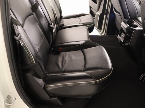 Used 2024 RAM 2500 Laramie w/ Sport Appearance Package image 15