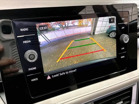 Used 2025 Volkswagen Taos SEL w/ Black Wheel Plus Package image 24