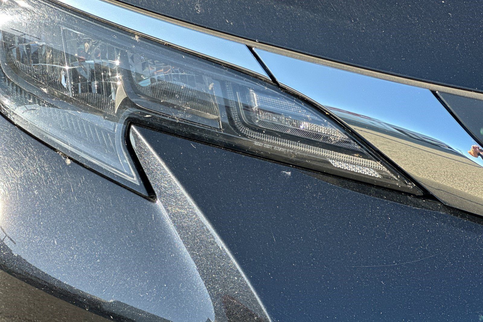 Used 2026 Toyota Sienna XLE FWD image 11