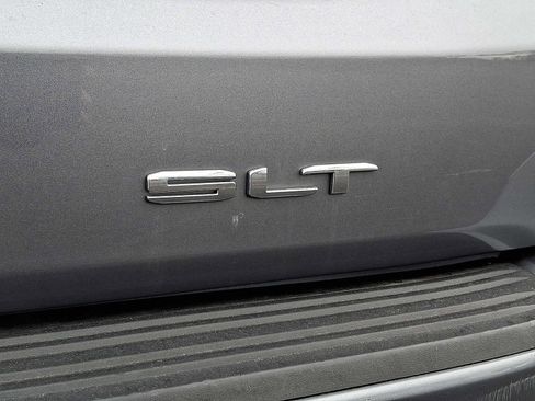 Used 2021 GMC Yukon SLT w/ SLT Luxury Plus Package image 34