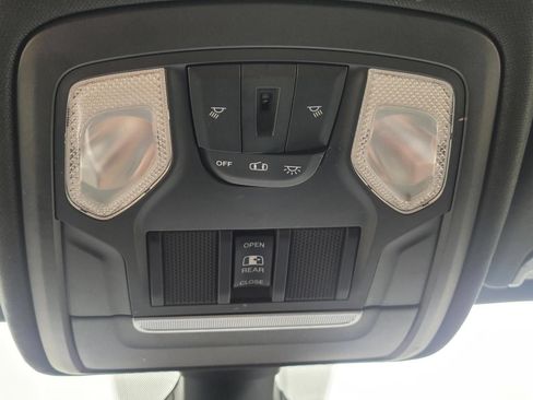 Used 2019 RAM 1500 Big Horn RWD image 28