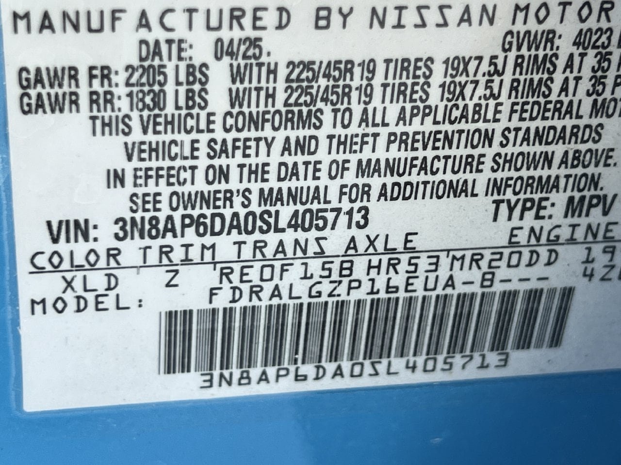 Used 2025 Nissan Kicks SR FWD image 11