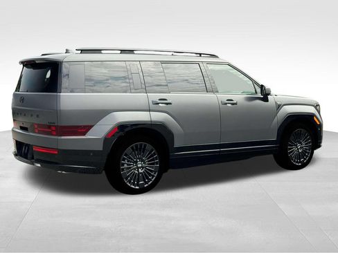 Used 2025 Hyundai Santa Fe Calligraphy AWD/4WD image 9