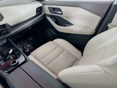 Certified 2023 Nissan Rogue SV w/ SV Premium B Package image 33