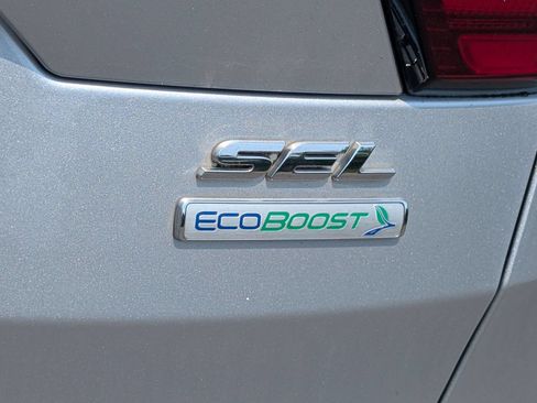 Used 2019 Ford Escape SEL FWD image 5