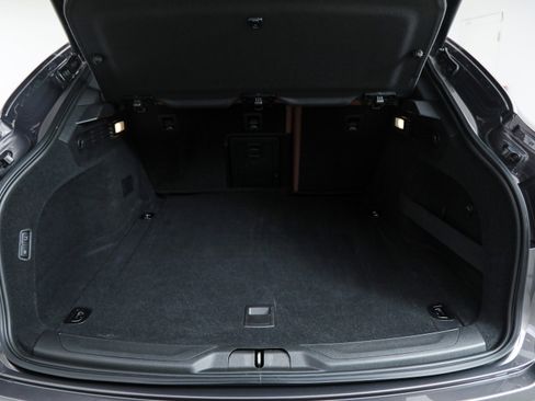 Certified 2023 Maserati Levante GT image 26