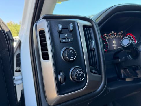 Used 2015 GMC Sierra 2500 Denali w/ Duramax Plus Package image 20