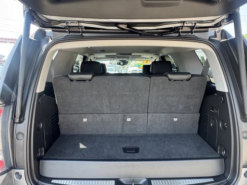 Used 2018 GMC Yukon SLT w/ Open Road Package image 6