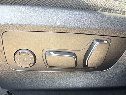 New 2026 BMW 530i w/ M Sport Package RWD image 12