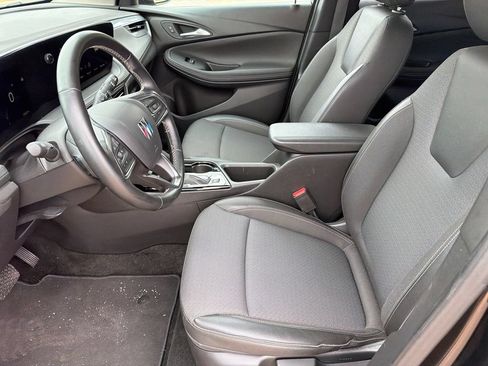 Used 2025 Buick Encore GX Preferred FWD image 9