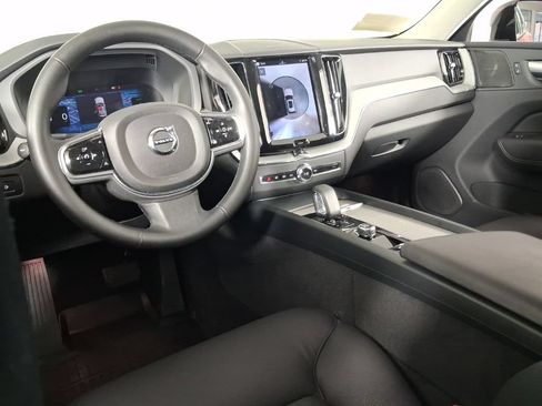 Certified 2025 Volvo XC60 T8 Plus w/ Protection Package Premier AWD/4WD image 21