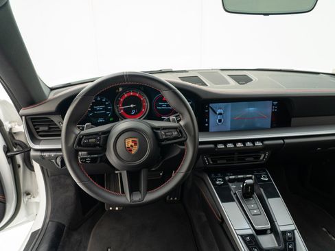 Certified 2022 Porsche 911 Carrera S RWD image 28