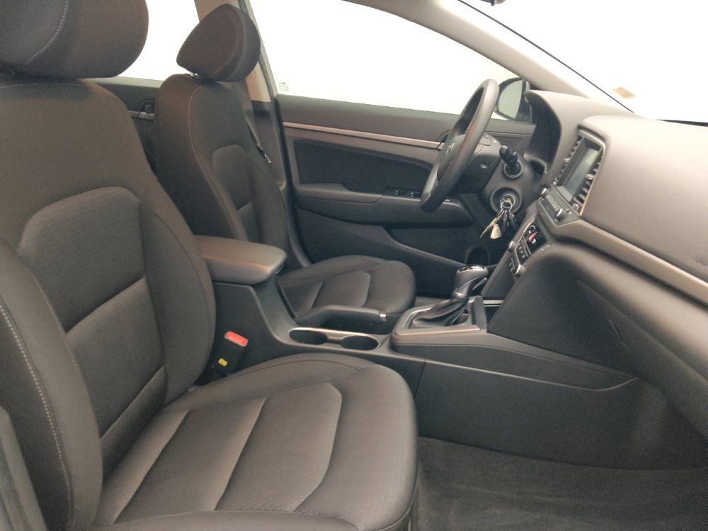 Used 2018 Hyundai Elantra SEL FWD image 21