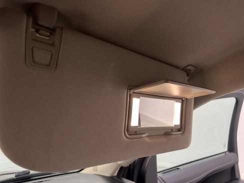 Used 2024 Ford Expedition XLT image 75