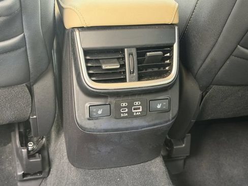 Used 2023 Subaru Outback Limited XT AWD/4WD image 15