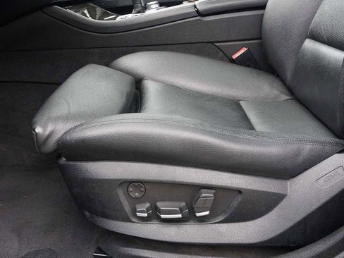 Used 2013 BMW 535i xDrive Sedan AWD/4WD image 30
