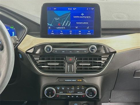 Used 2022 Ford Escape Titanium w/ Titanium Premium Package image 14