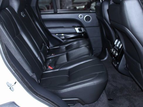 Used 2016 Land Rover Range Rover image 27