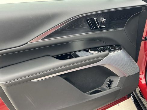 New 2026 Cadillac Lyriq V image 10