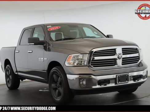 Used 2016 RAM 1500 Big Horn AWD/4WD image 1