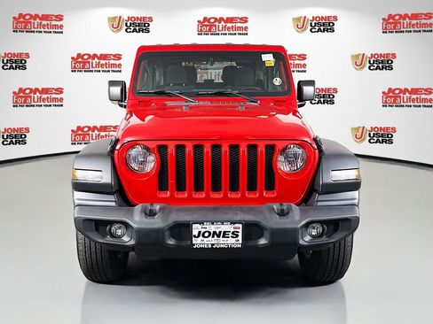 Used 2019 Jeep Wrangler Sport AWD/4WD image 11