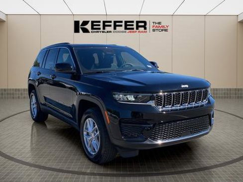 New 2025 Jeep Grand Cherokee Laredo X image 7
