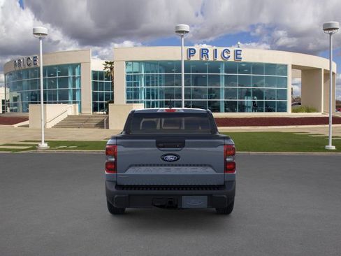 New 2026 Ford Maverick Lariat w/ Black Appearance Package image 5