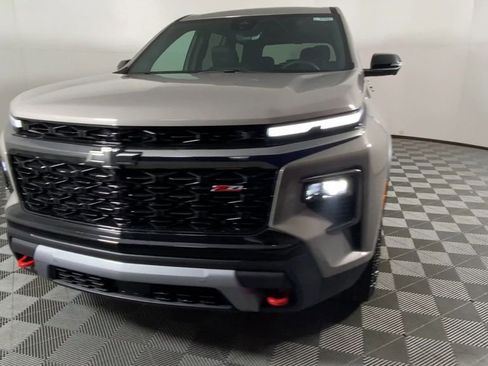 New 2026 Chevrolet Traverse Z71 w/ Enhanced Driving Package image 5